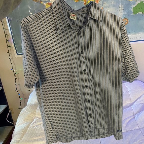 Levi's Large dark blue and blue button up - Picture 1 of 4